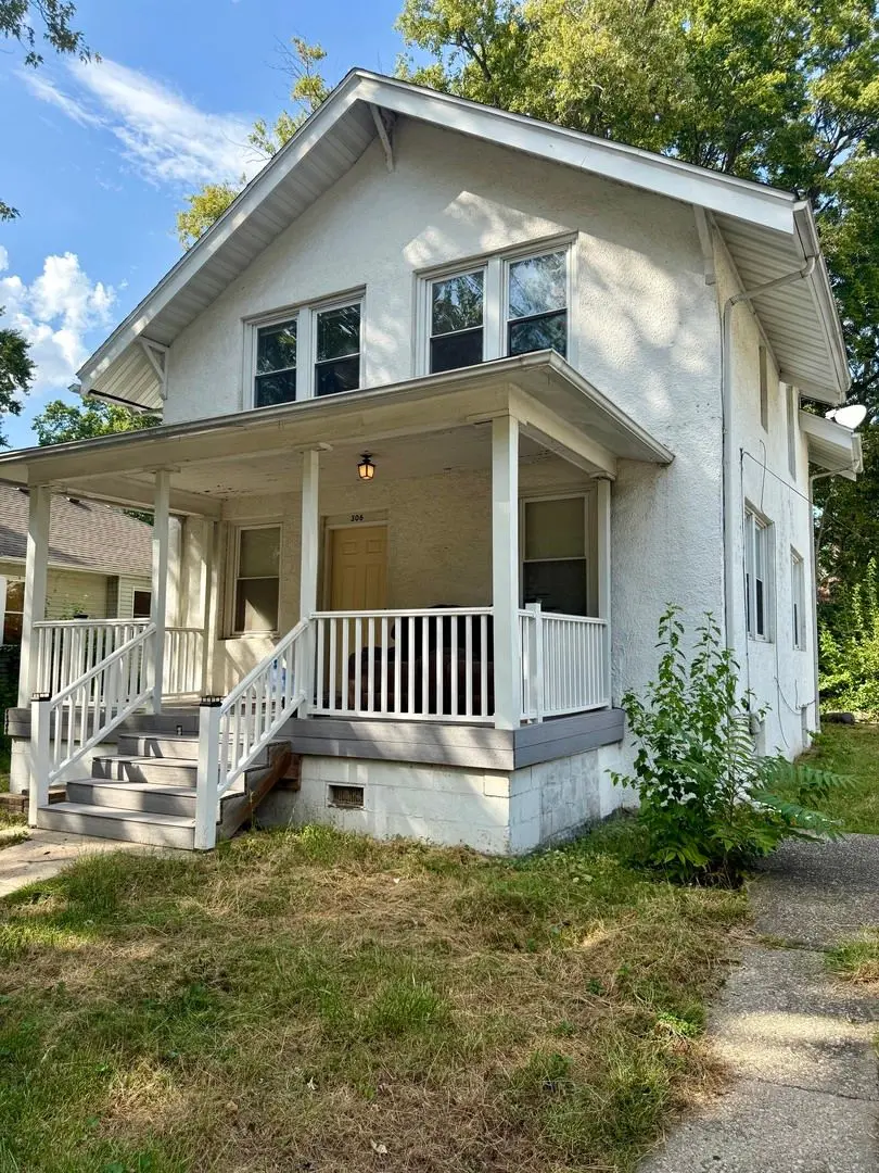 306 W Beardsley Avenue
