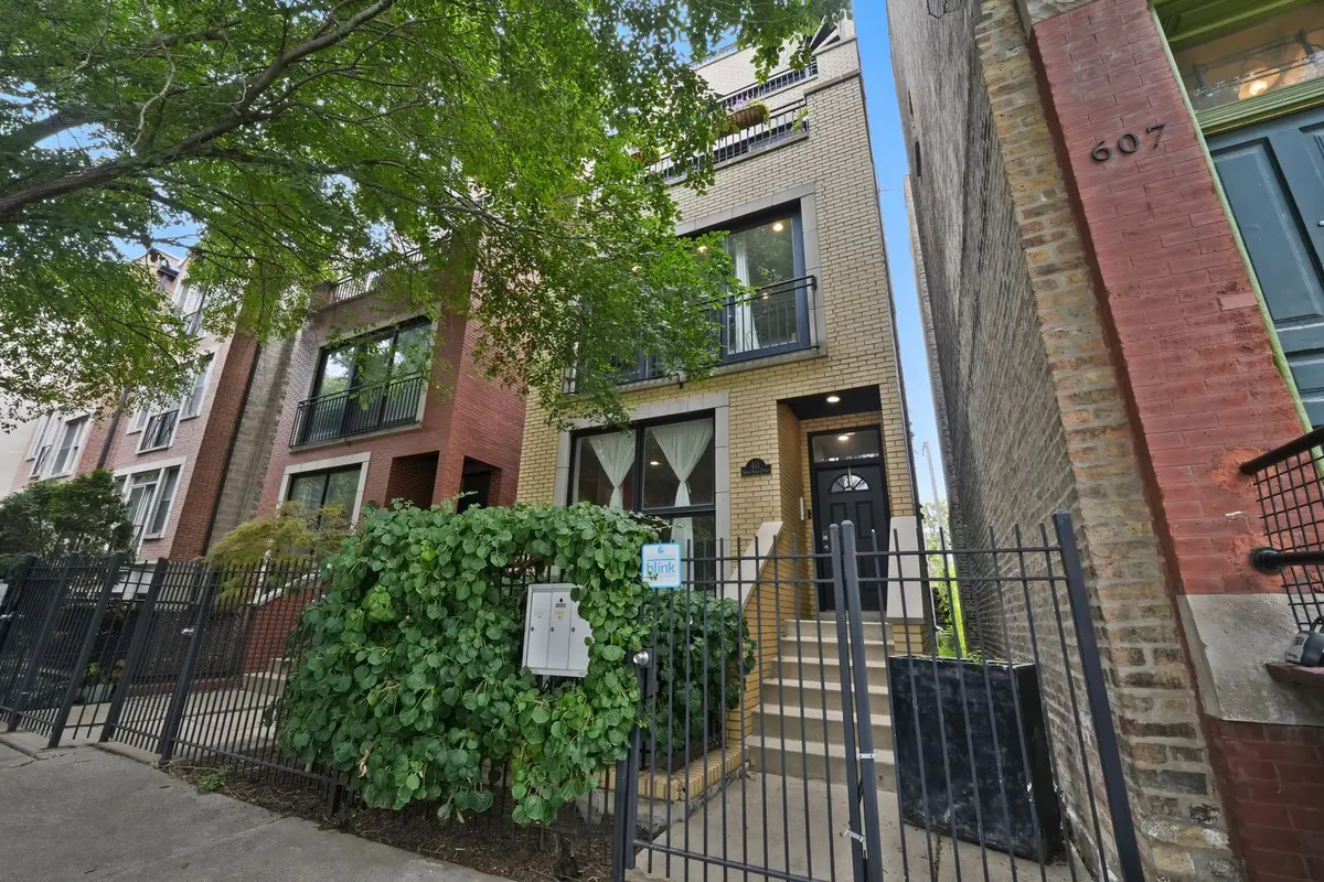 611 N Noble Street