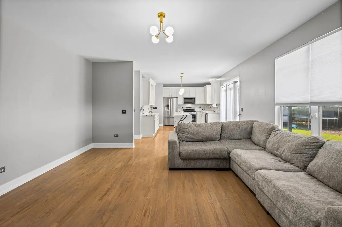 431 Cardinal Lane