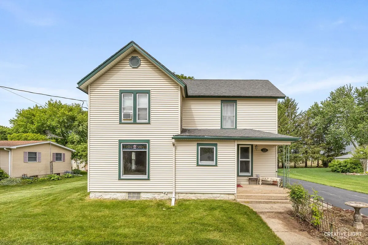 209 N Shabbona Road