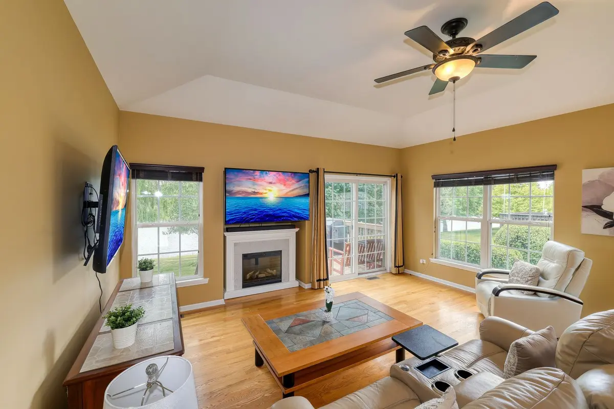 1195 Freedom Road
