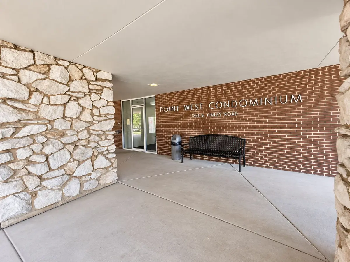 1331 S Finley Road