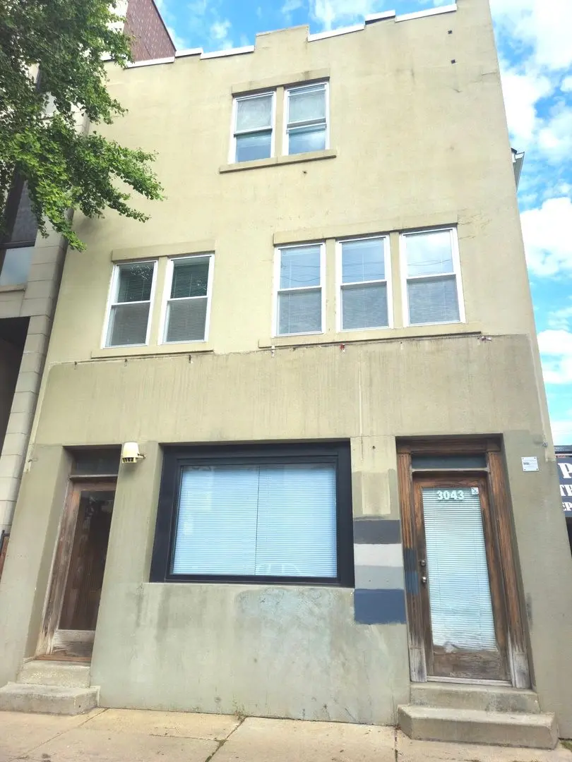 3043 N Ashland Avenue