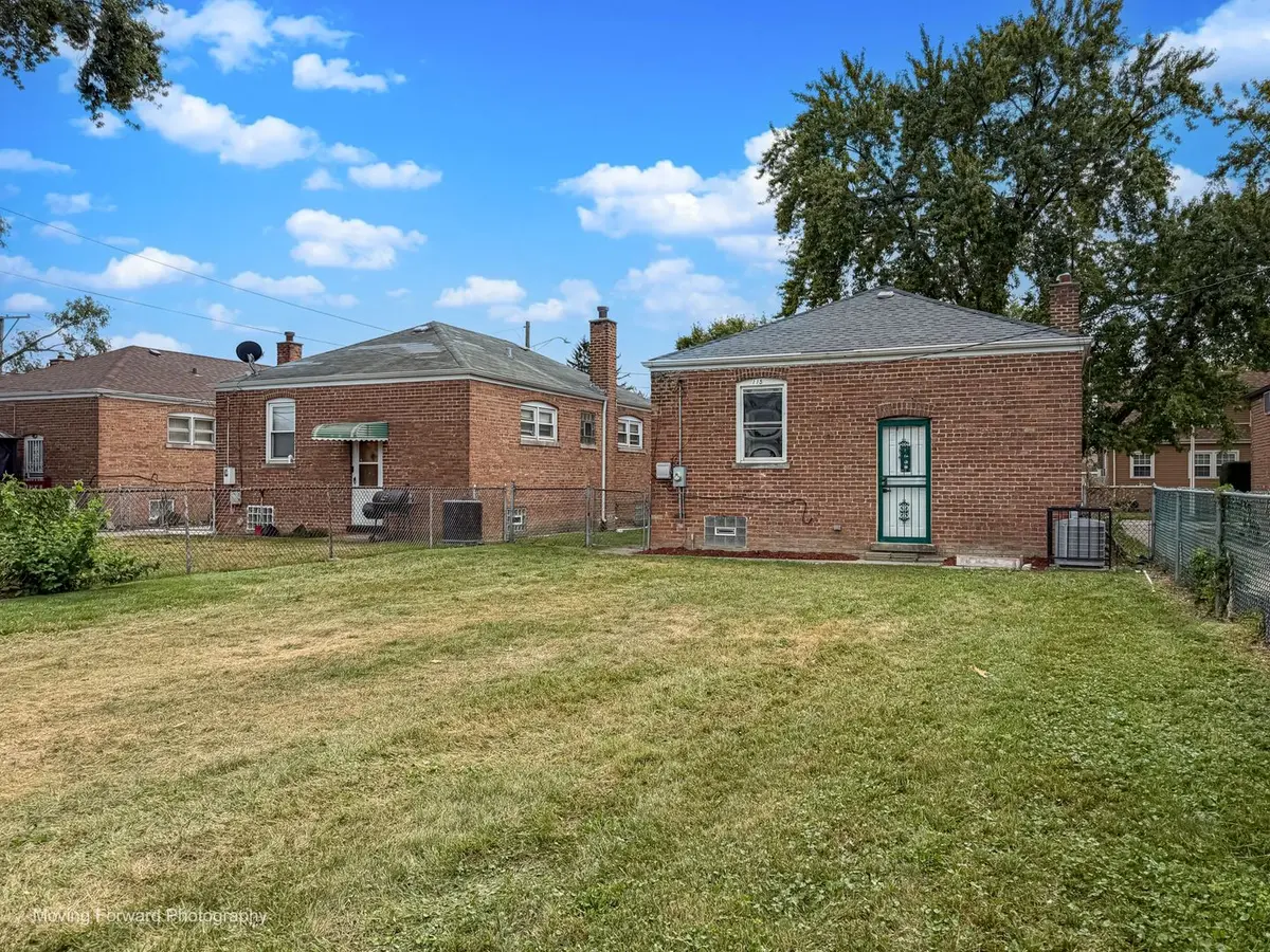 115 E 140th Court