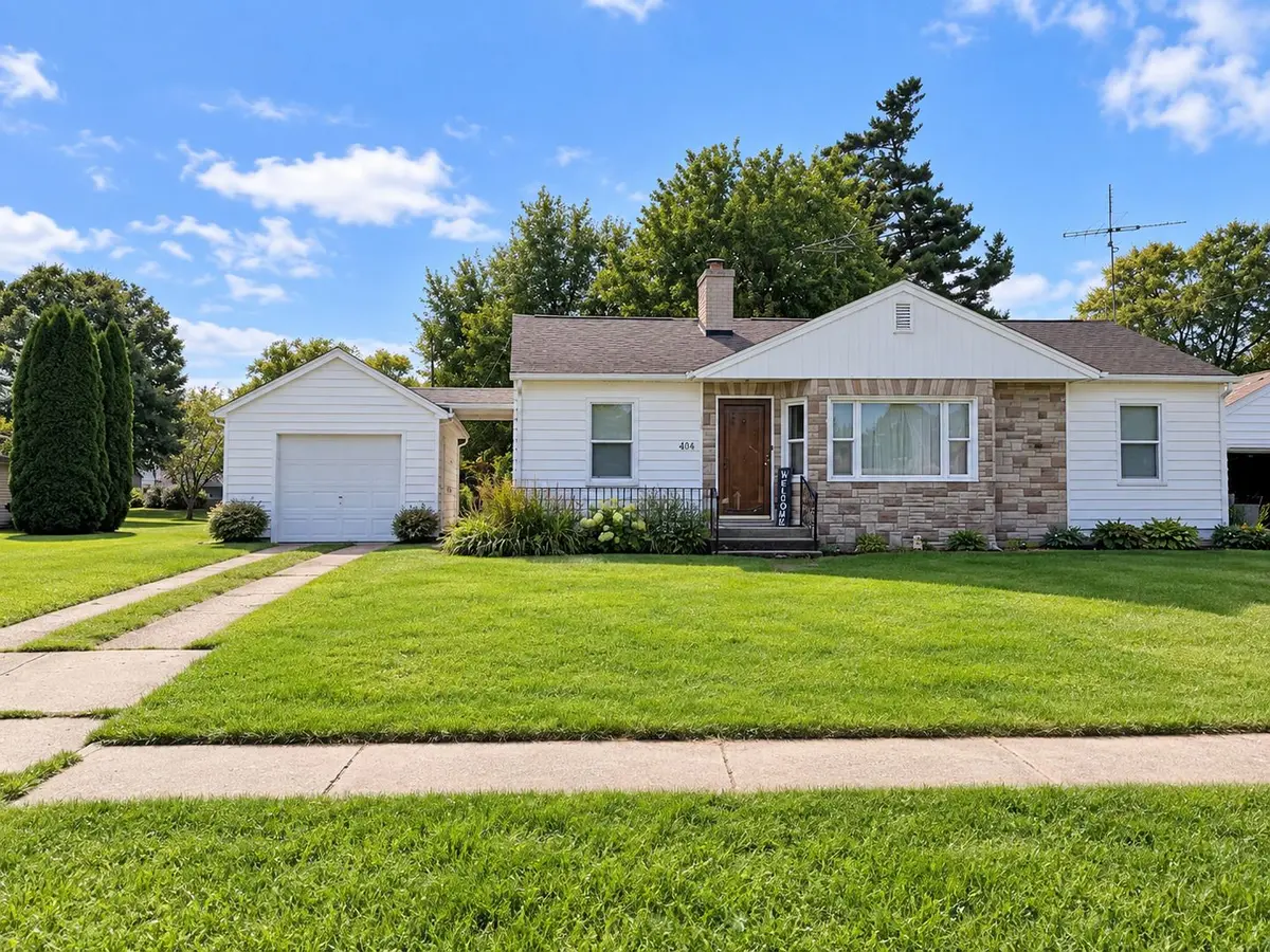 404 Maple Avenue