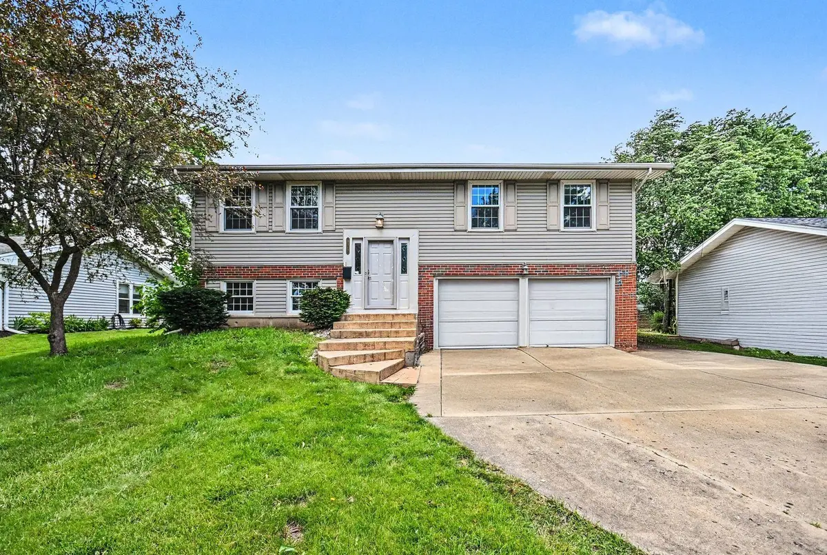 1312 W Oakmont Road