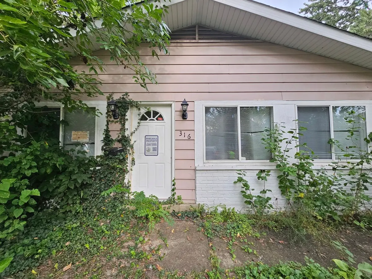 316 WINNEBAGO Street
