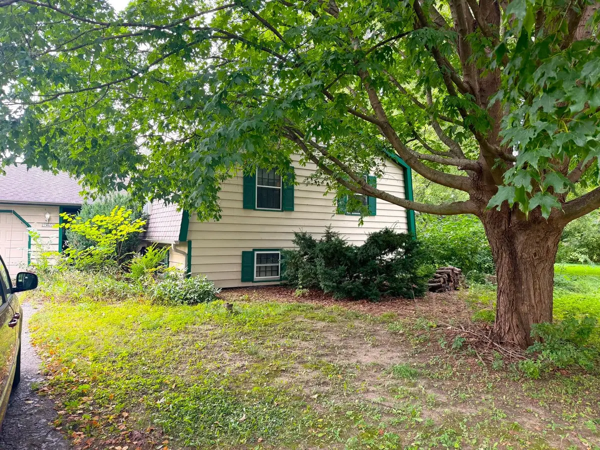 27w615 Meadow Drive