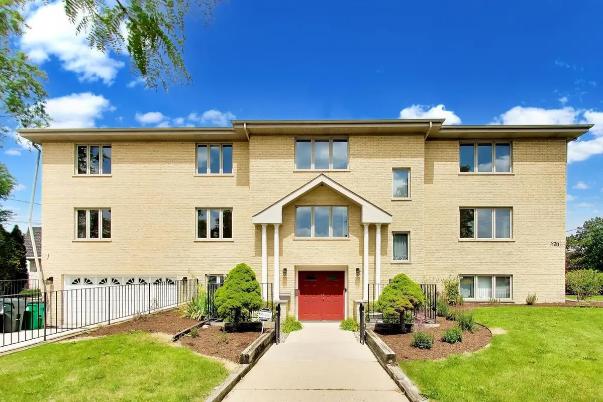 920 N Northwest Highway