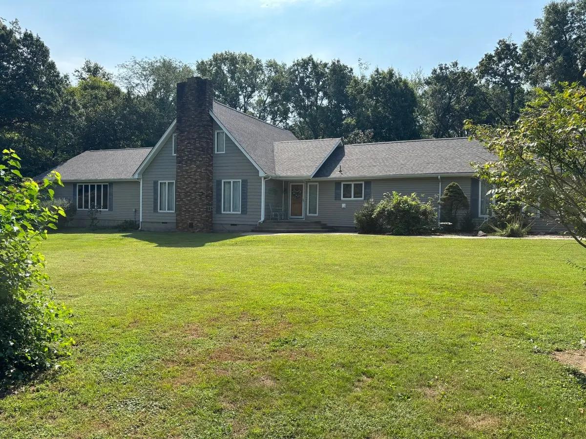 13916 Leisure Lane