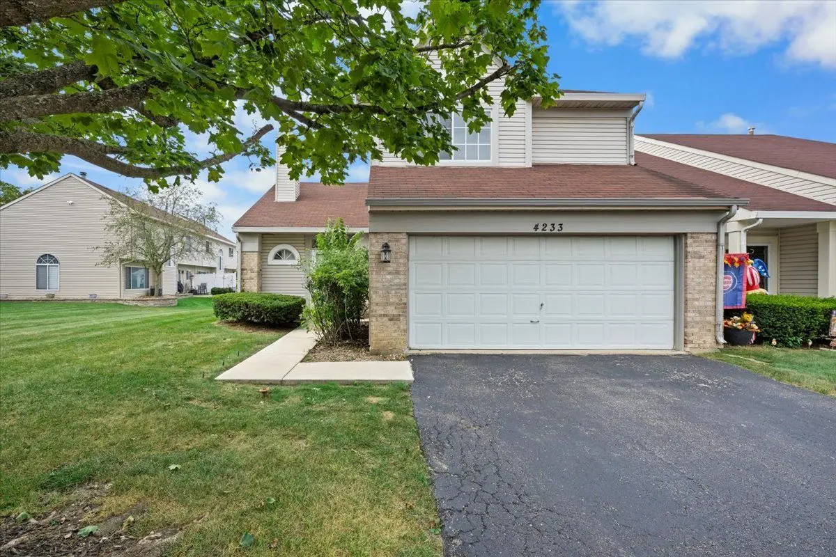 4233 Springlake Drive