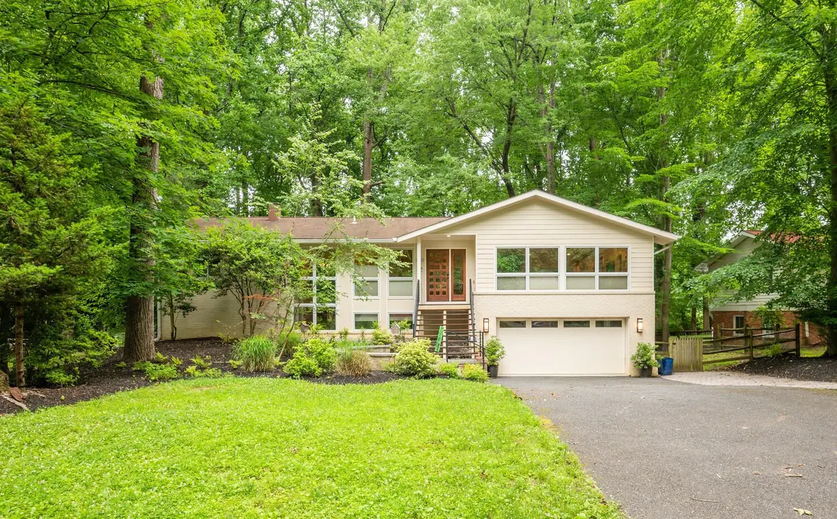 8313 Still Spring Court