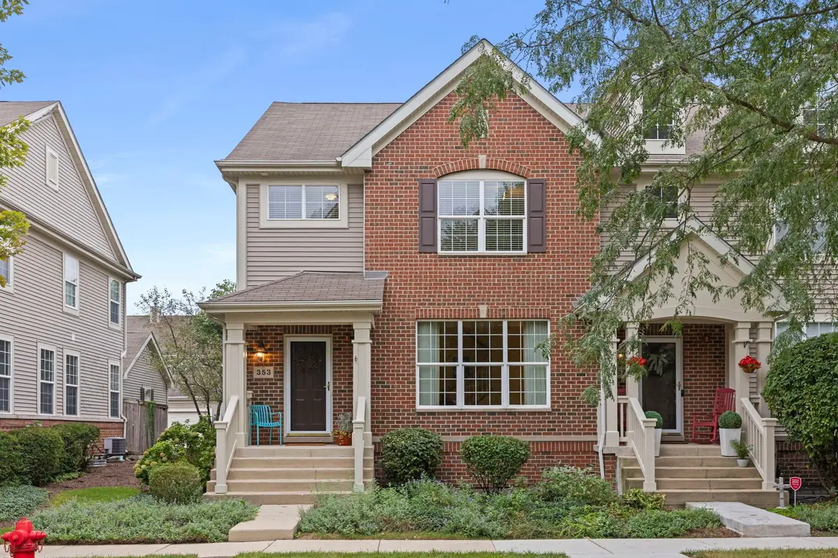 353 Bradbury Lane