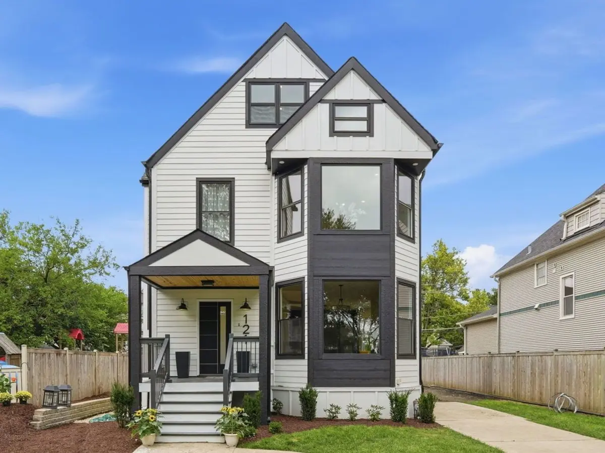 121 N Kensington Avenue