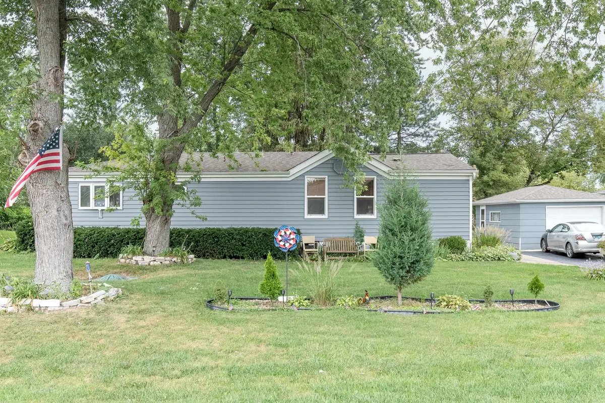 22144 W Cedar Drive