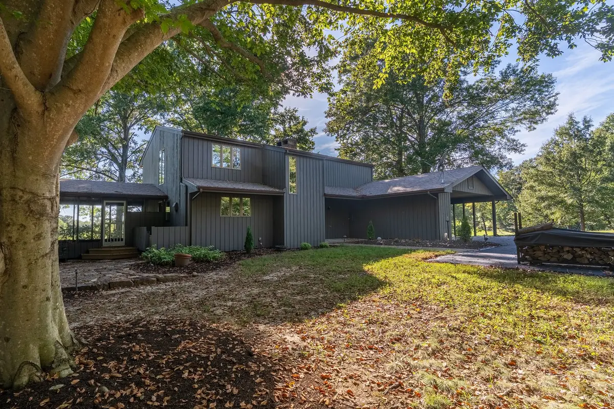 232 Potters Road
