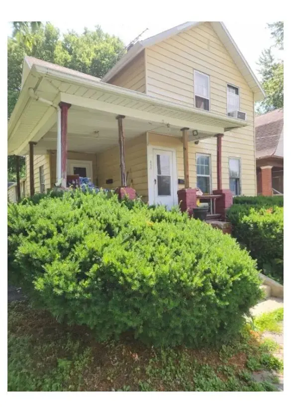 853 N Cedar Street