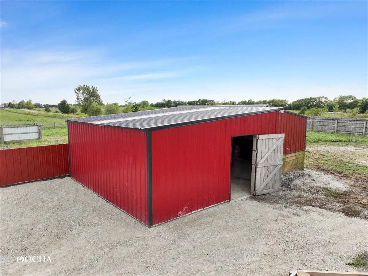 1837 W Church Road