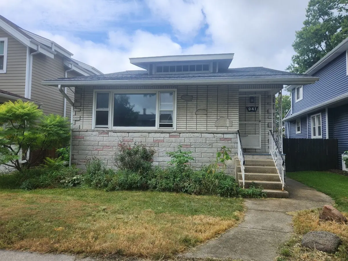 941 N Lombard Avenue