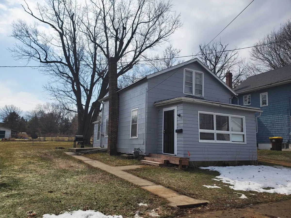 219 W John Street