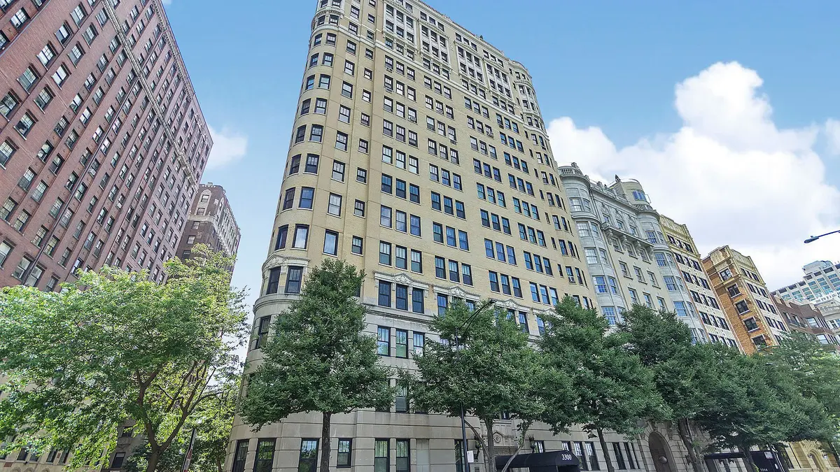 3300 N Lake Shore Drive