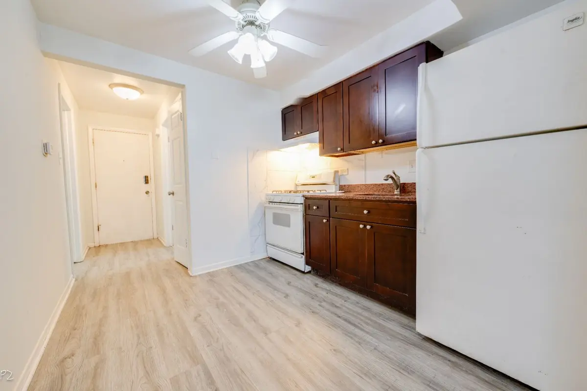 3835 W 124th Place