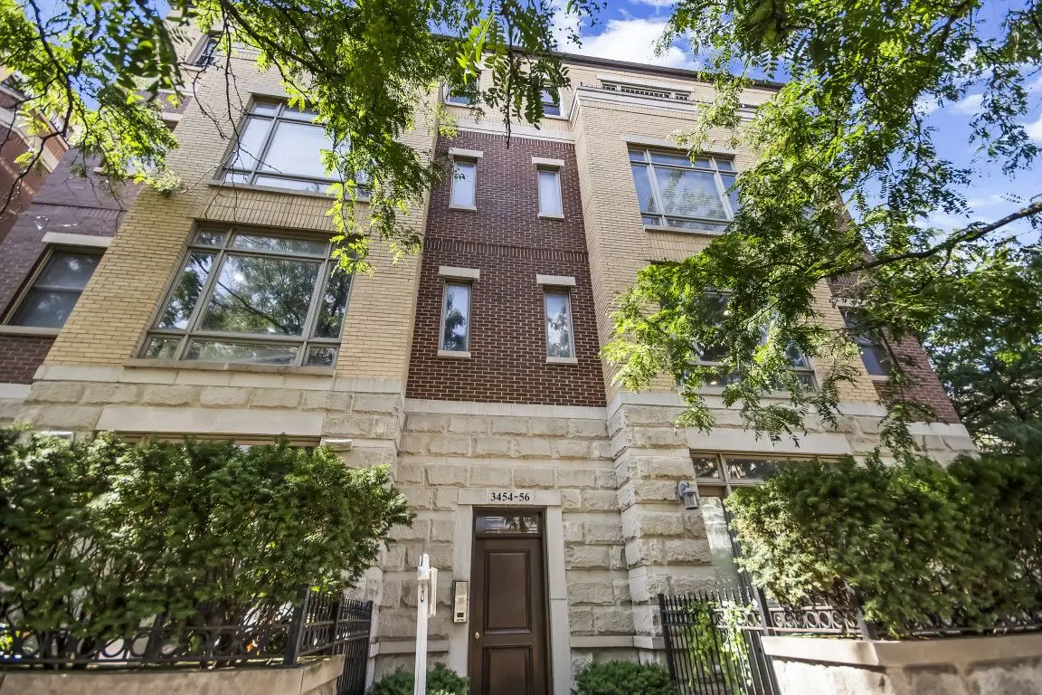 3456 N Ashland Avenue