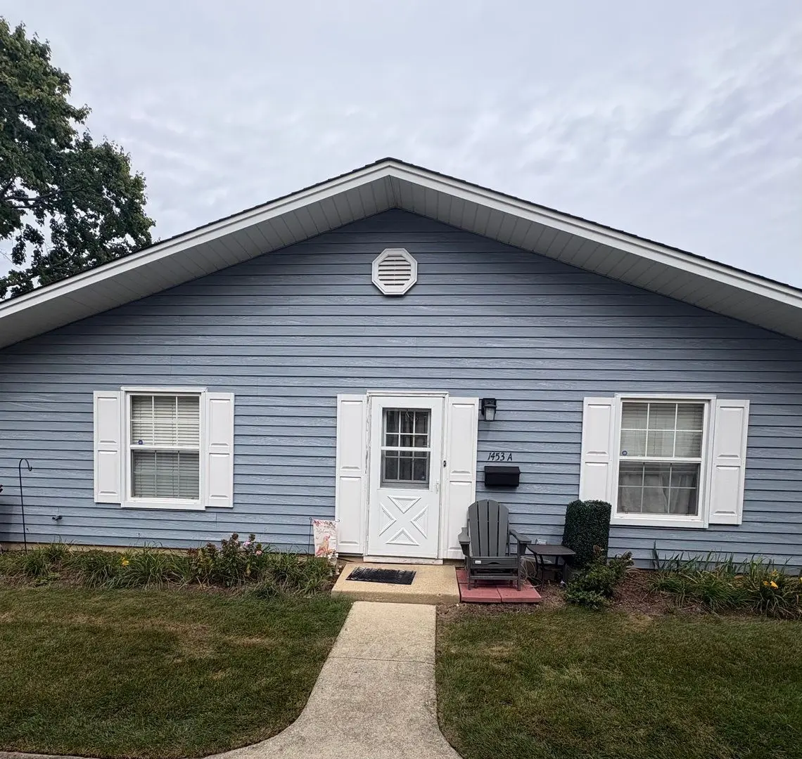 1453 Woodcutter Lane