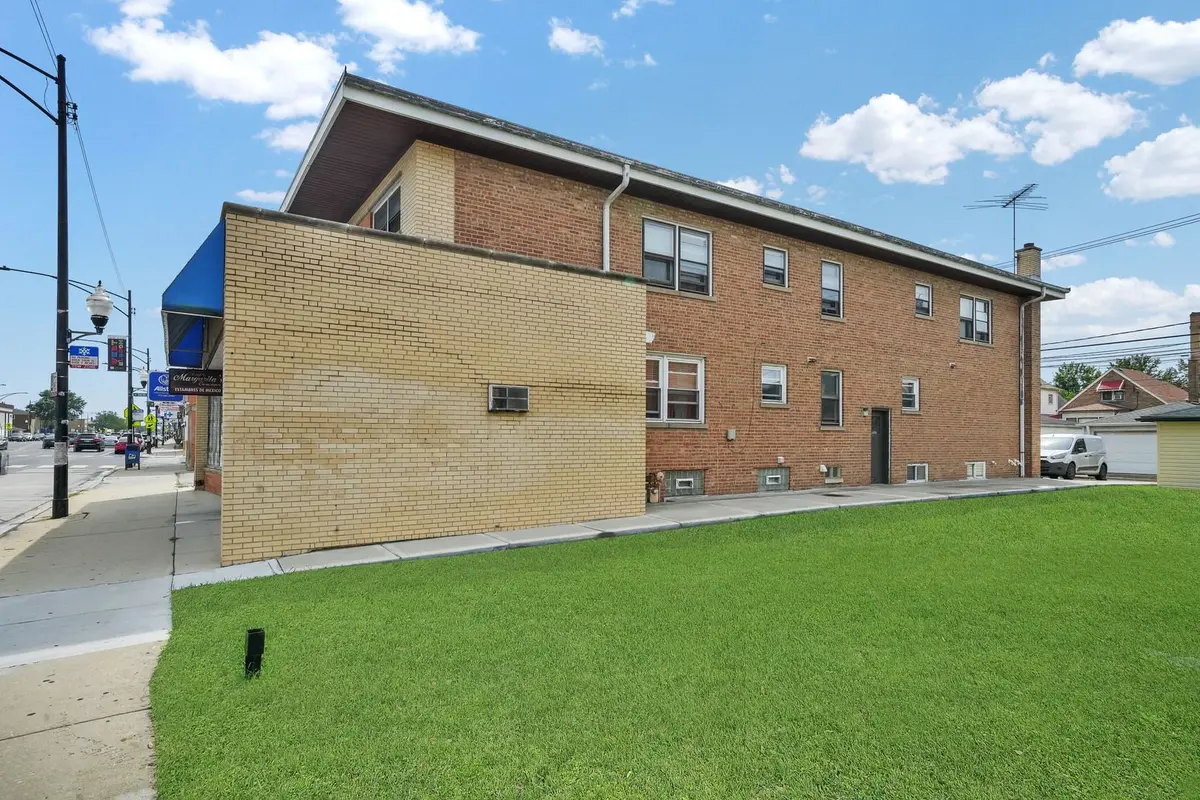 5550 S PULASKI Road