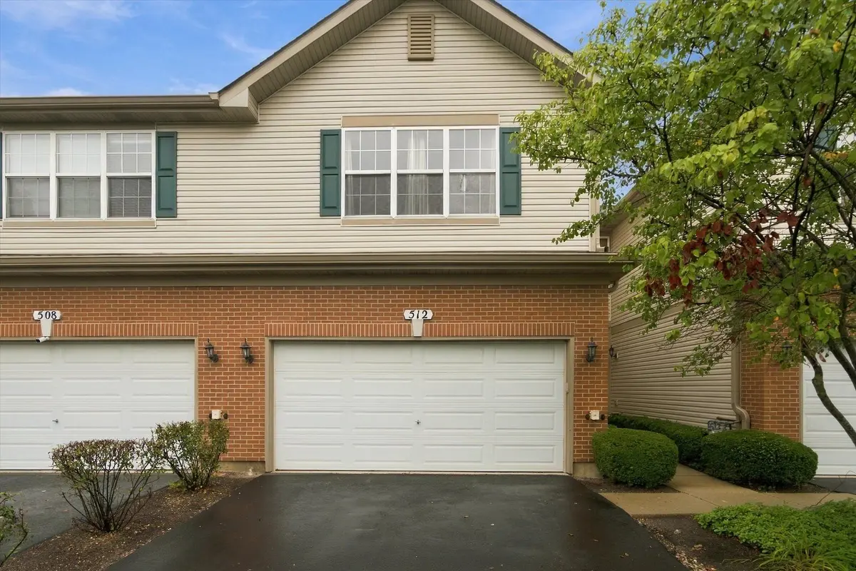 512 N Fox Trail