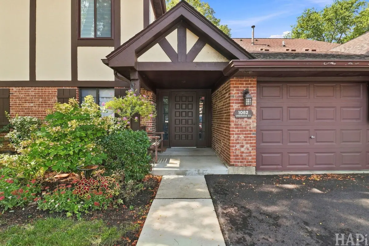 1082 Creekside Court