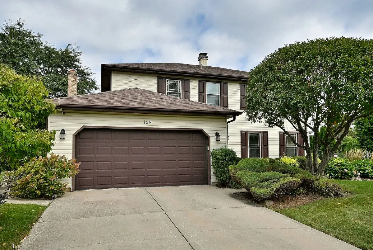 128 Hunter's Circle