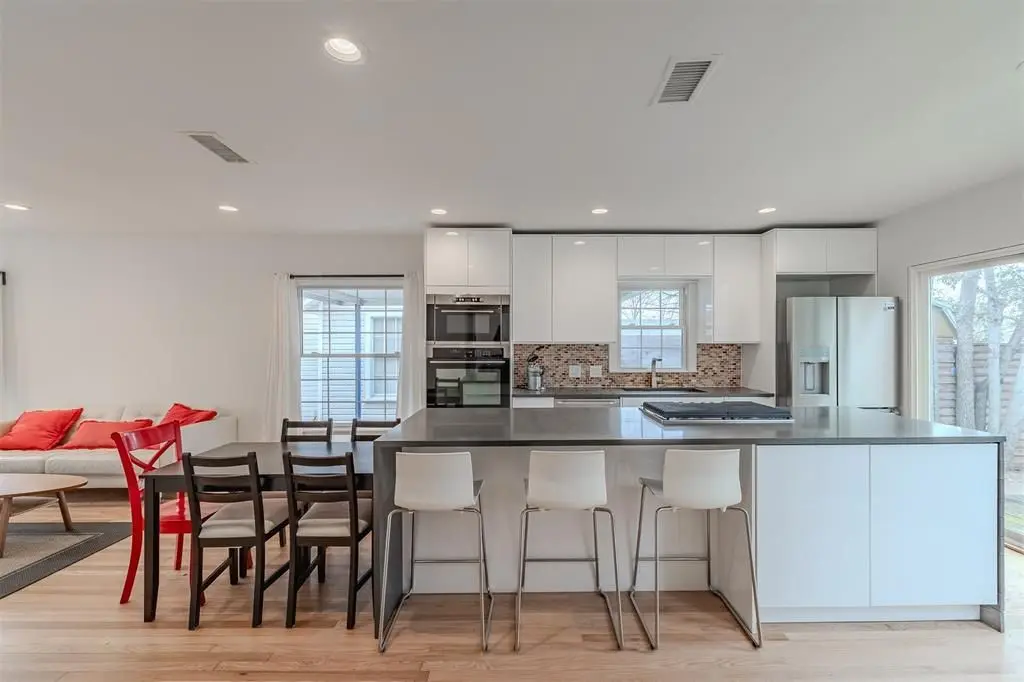 8927 Diceman Drive