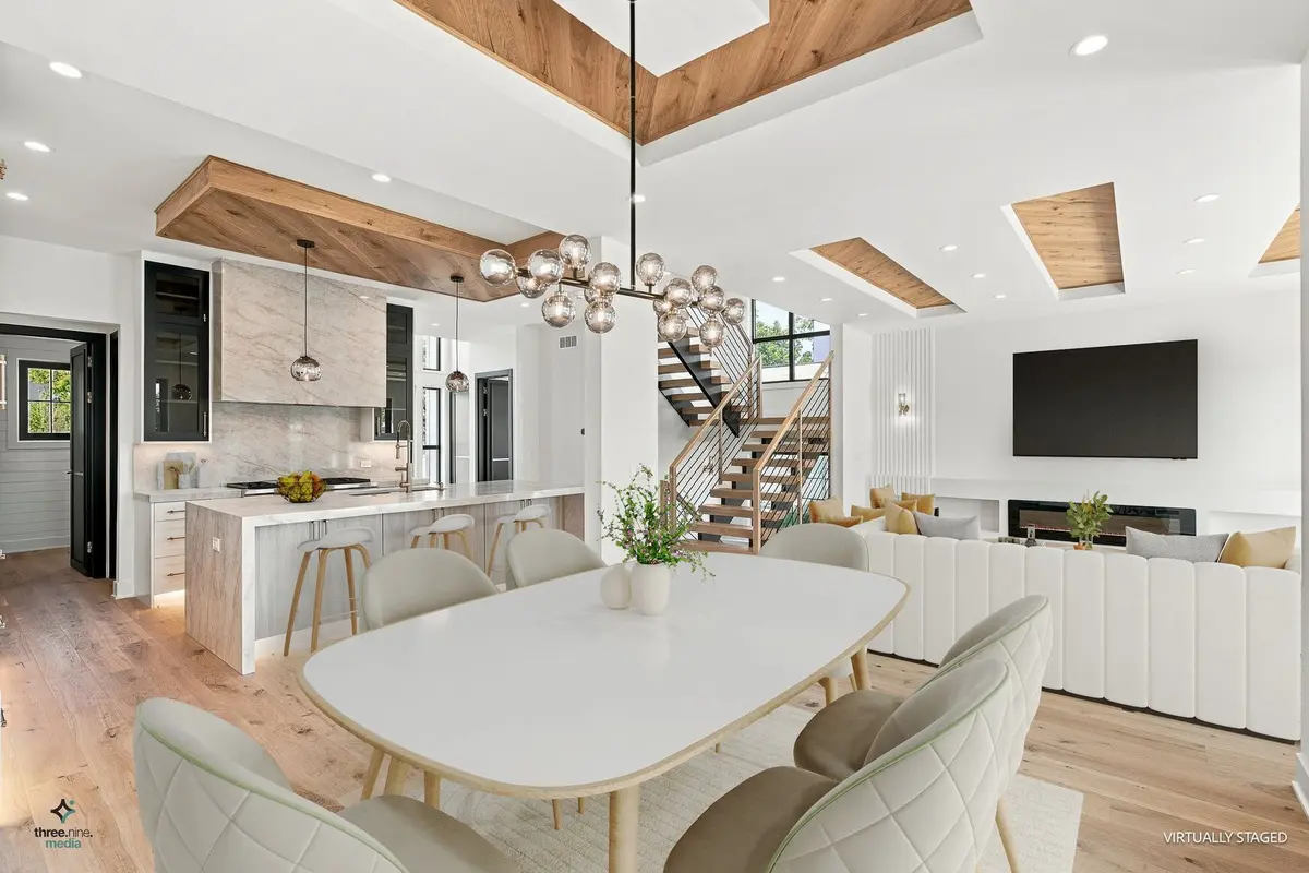 414 Forest Edge Drive