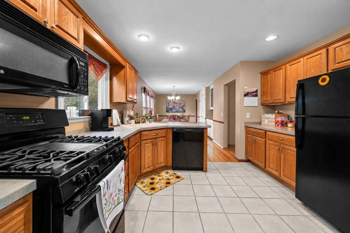 3 Hickory Grove Court