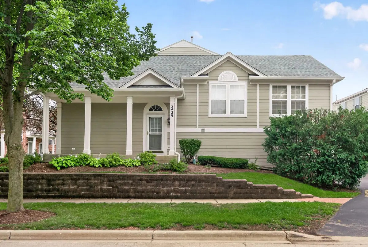 2429 Emily Lane