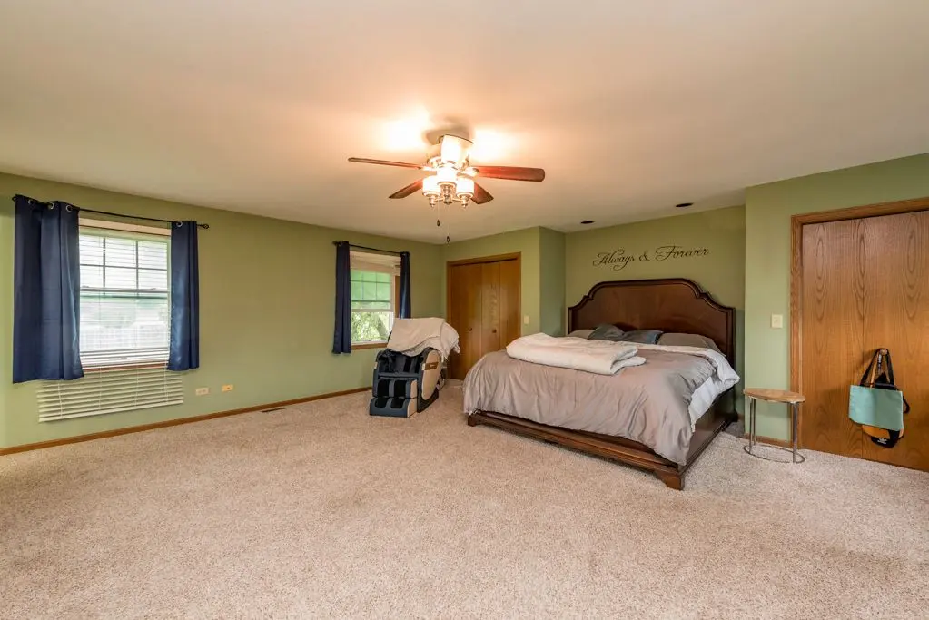 542 Meadow Court