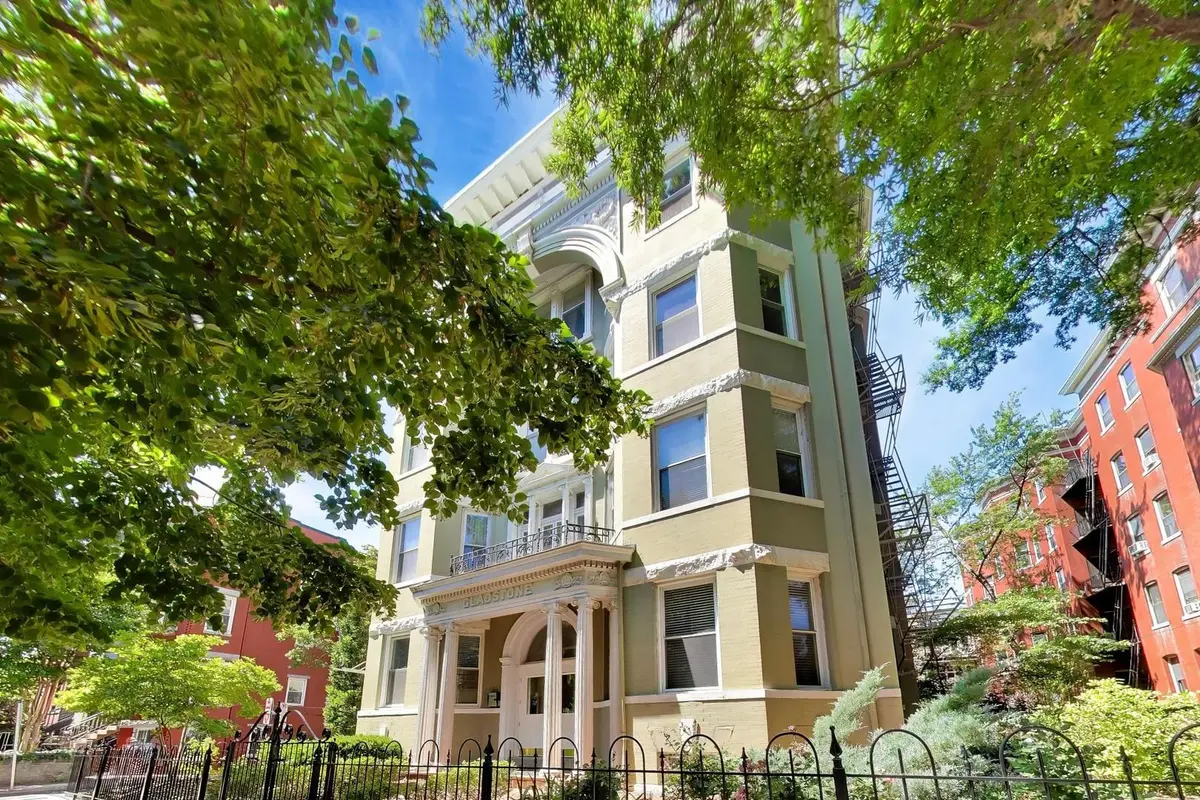 1423 R Street NW