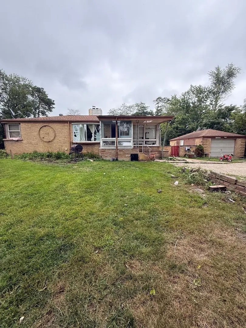 1255 Main Street