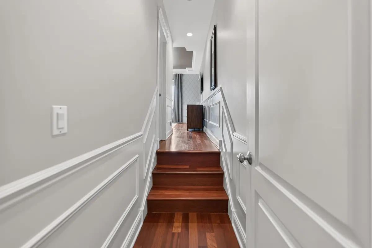 3544 N Fremont Street