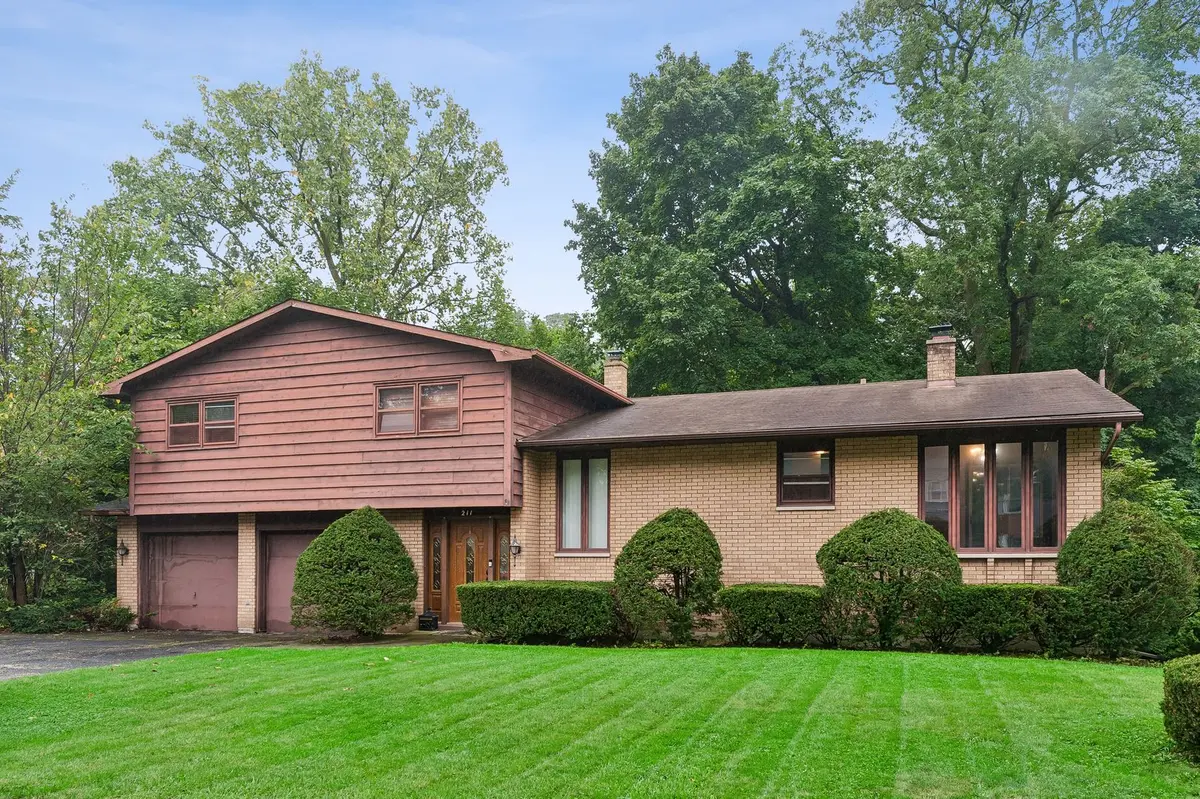 211 Sheridan Court