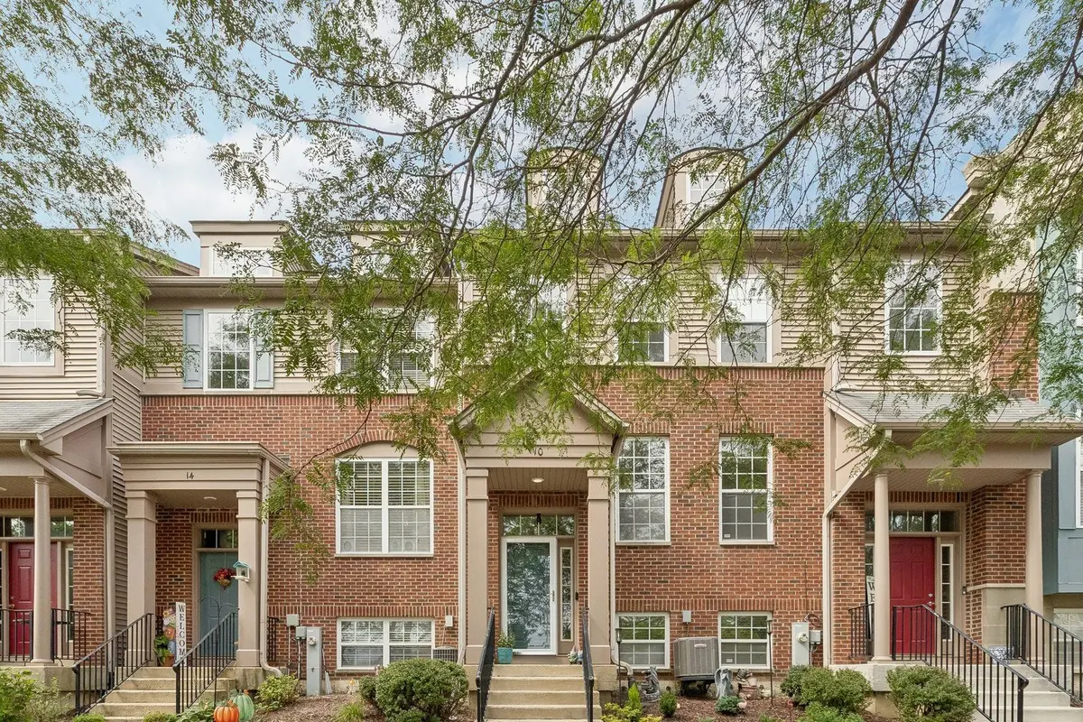 10 Thomas Court