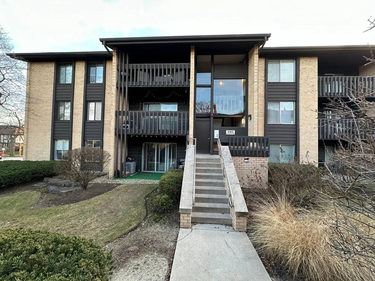 6165 Knoll Wood Road