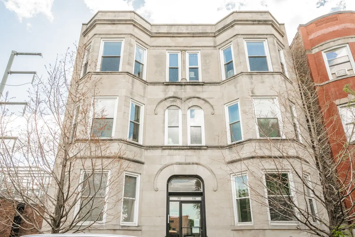 735 E 50th Street