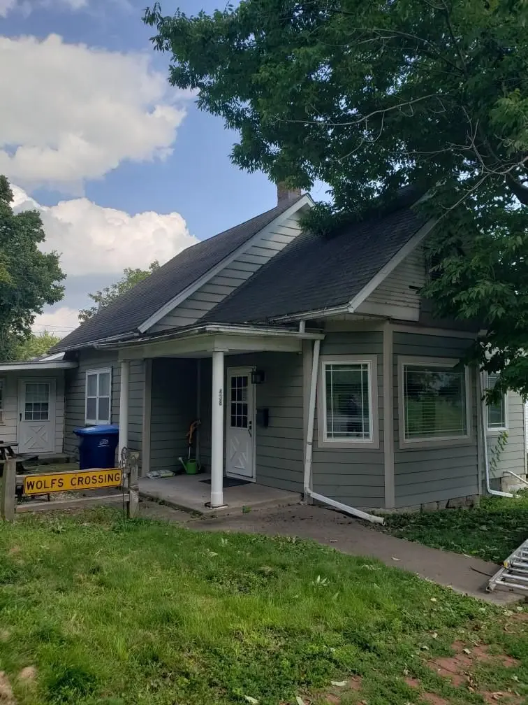 438 Tonti Street