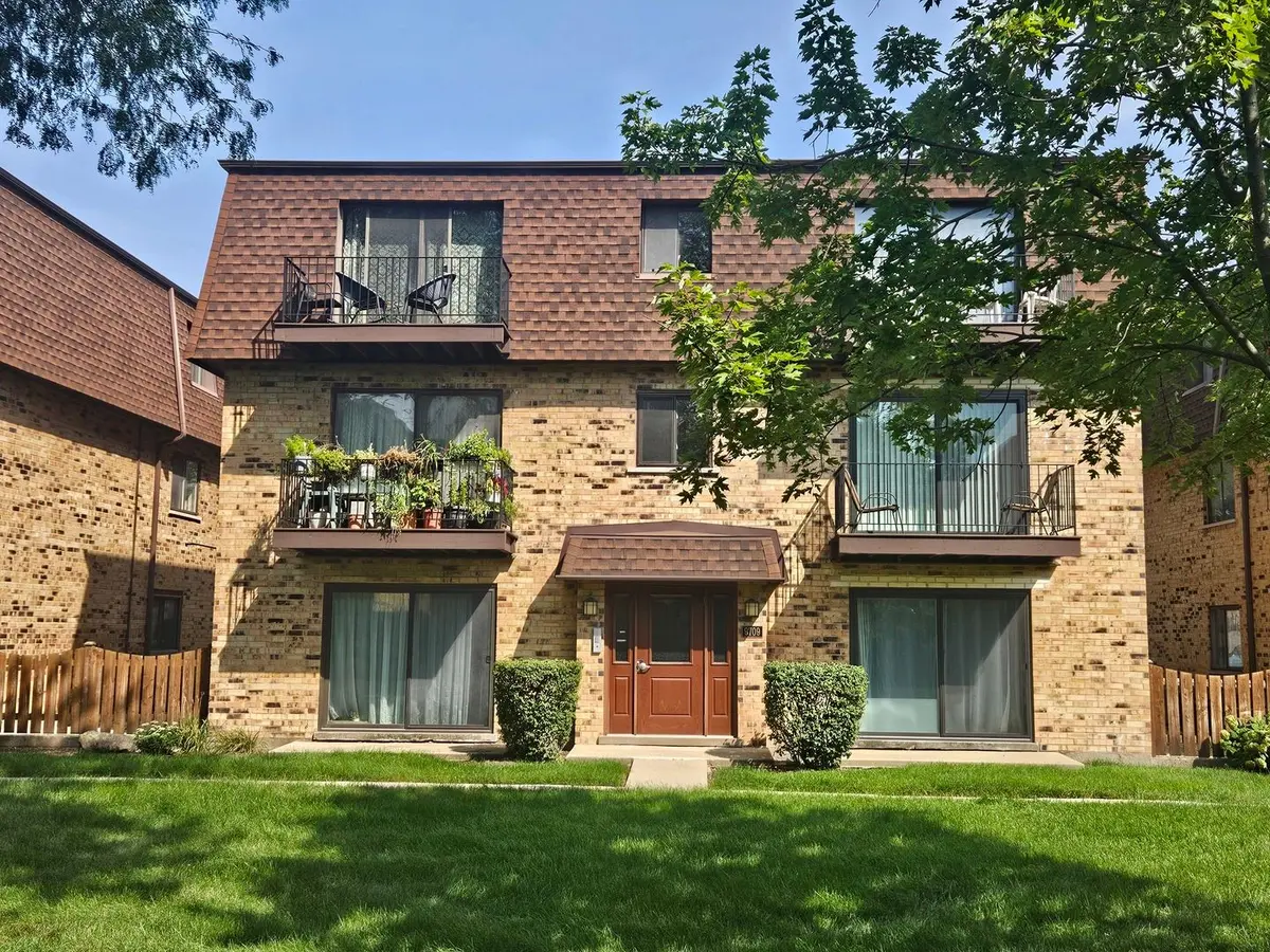 9709 Bianco Terrace