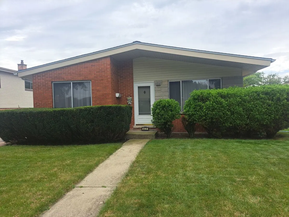8441 W Madison Drive