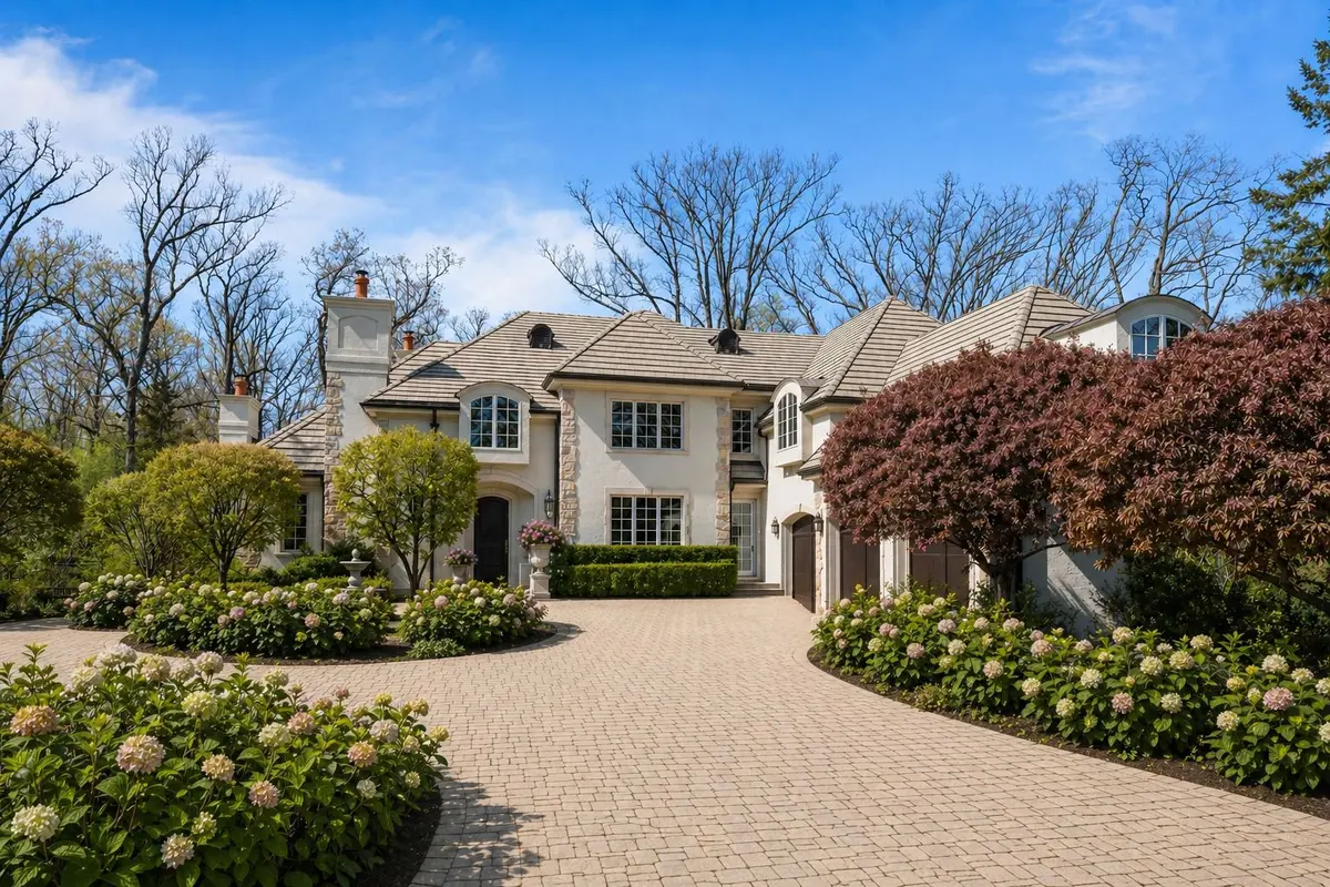 1970 Windridge Drive