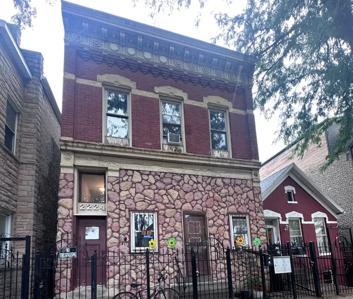 2224 W Cullerton Street