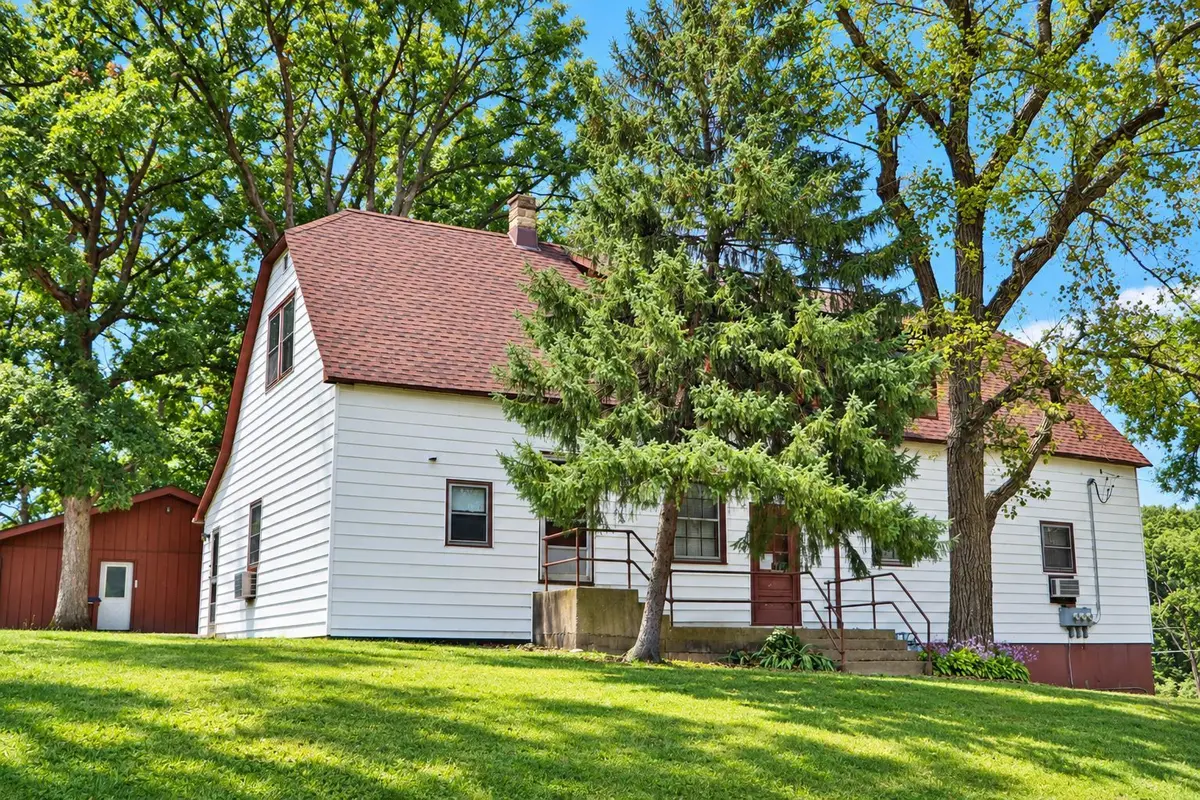 614 Maple Avenue